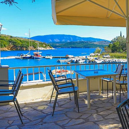 Theophilos Dio Agios Stefanos  Dış mekan fotoğraf